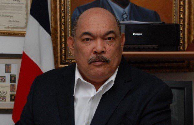  Ramón Alburquerque dice funcionarios del PRM: “Ni responden ni corresponden”