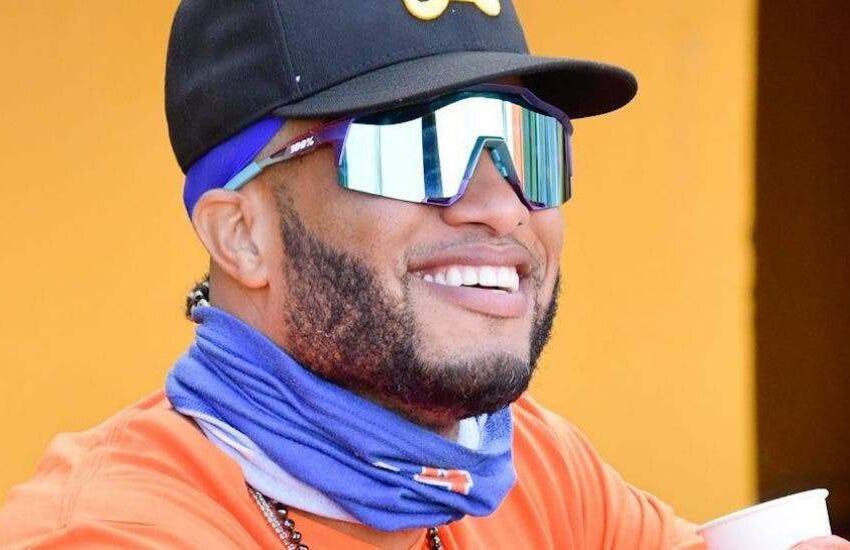  Robinson Canó se prepara para ir a su primera Serie del Caribe de Beisbol