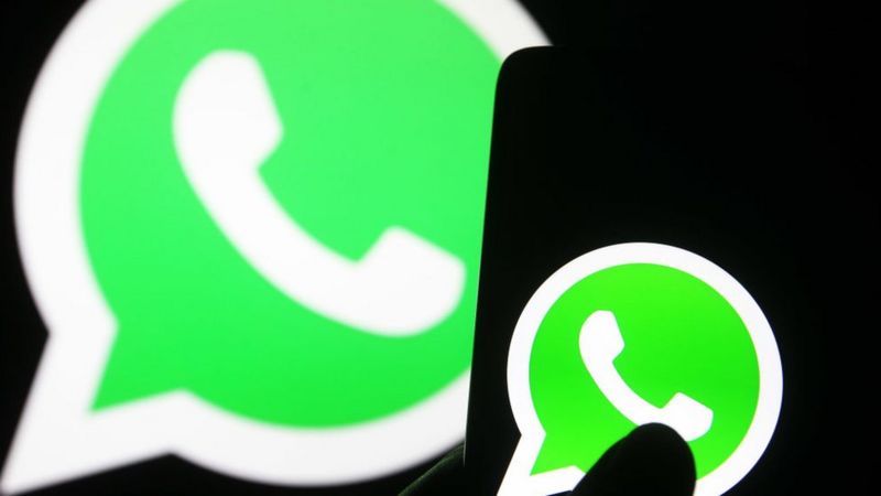  ¿Cómo gana dinero WhatsApp si su servicio es gratuito para la mayoría de los usuarios?