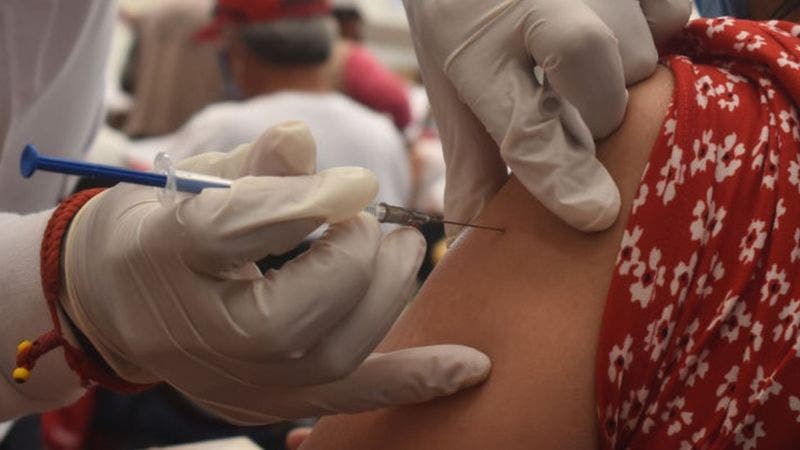  El plan de vacunación contra el COVID-19 se ralentiza en República Dominicana