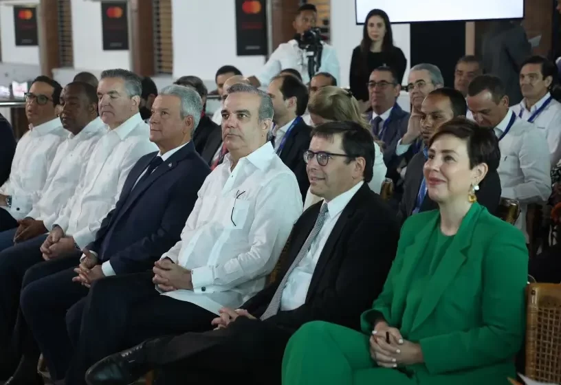  Inauguran atrio central AILA con inversión de RD$1,000 millones