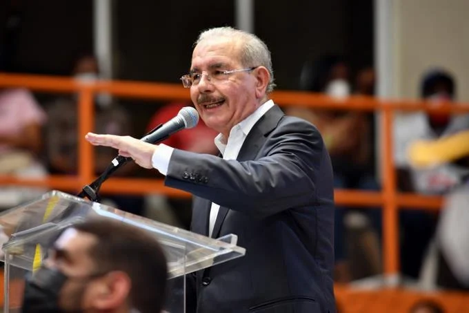  Danilo Medina retomará actividades políticas: volverá a las calles en mayo