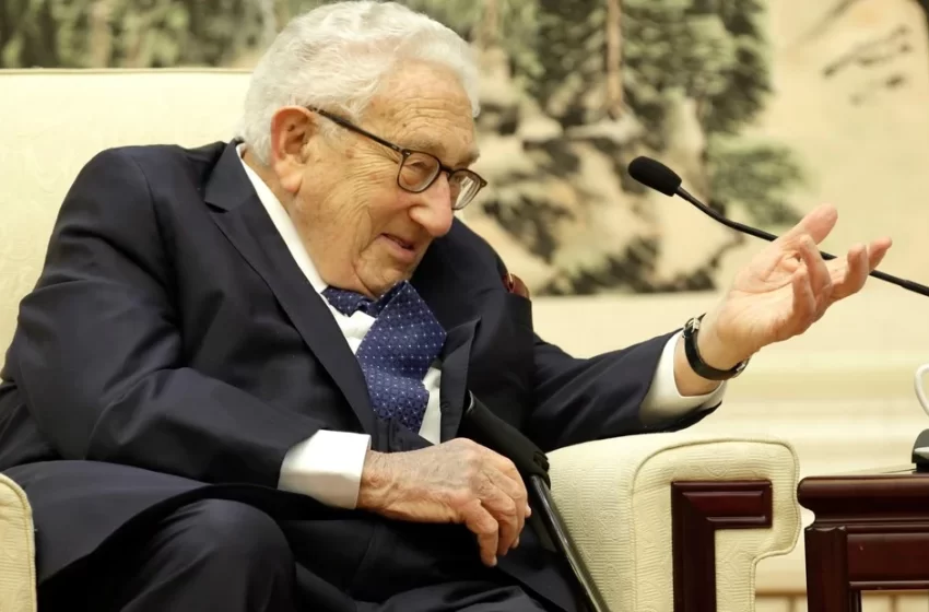  El fin de la guerra  Para Henry Kissinger, no hay que “aplastar militarmente a Rusia” y Ucrania deberá ceder territorio