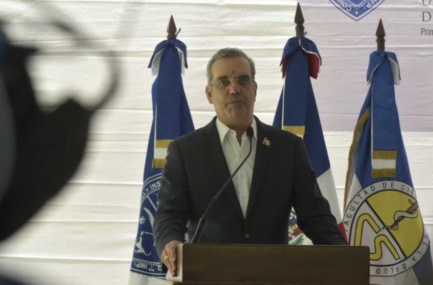  Gobierno anuncia construcción de un puerto de crucero en la provincia Samaná