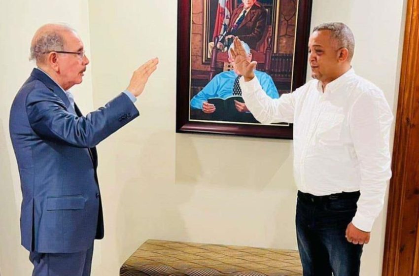  Otro tránsfuga se  juramenta de San José de las Matas y  pasa  al PLD.
