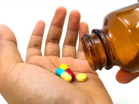  Adars dice que cobertura de medicinas la decide el Gobierno