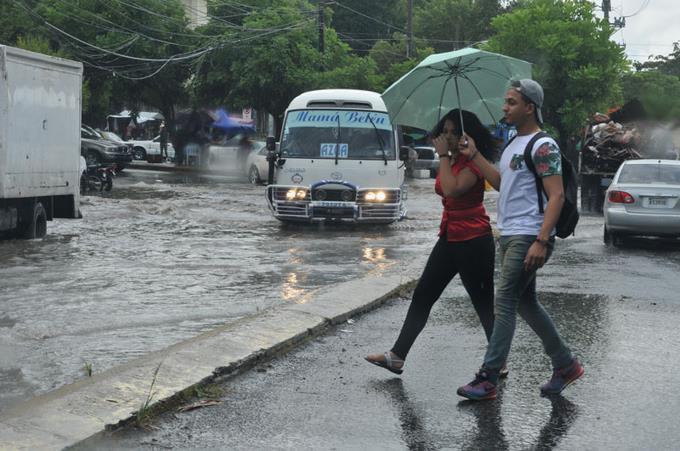  Onamet mantiene en alerta meteorológica 28 provincias