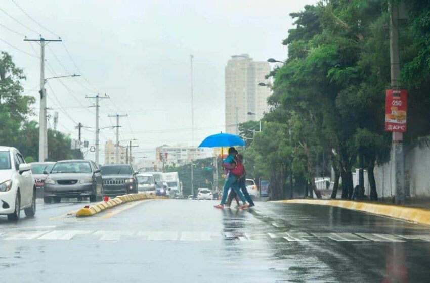  Onamet pronostica inicio de semana laboral con vaguada y onda tropical