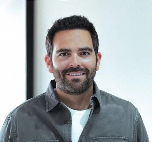  El 70 % de los dominicanos usa redes sociales. ¿Aplicas el marketing D2C?