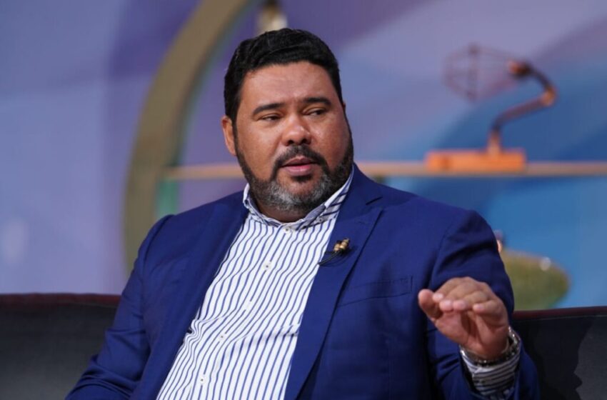 Alcalde de Higüey “advierte” a periodista que su jefe de seguridad es un matón
