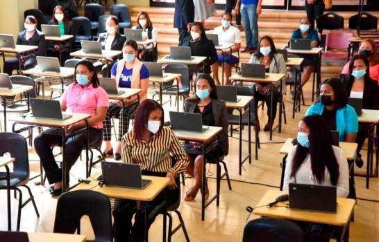  Viceministro afirma se necesitan 12 mil docentes para próximo año escolar