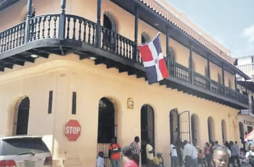 El “mercado negro” de las visas dominicanas en Haití