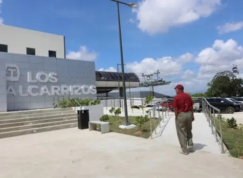  COMO QUE CERRADO. Cierre del teleférico Los Alcarrizos causa malestar