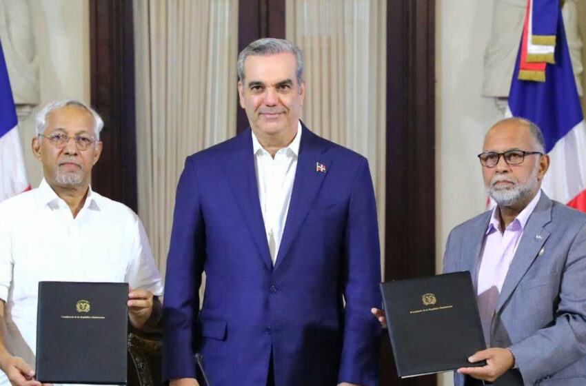  ACUERDOS ADP-GOBIERNO. Presidente Abinader encabeza acuerdo histórico entre MINERD y ADP que persigue mejorar calidad educación dominicana