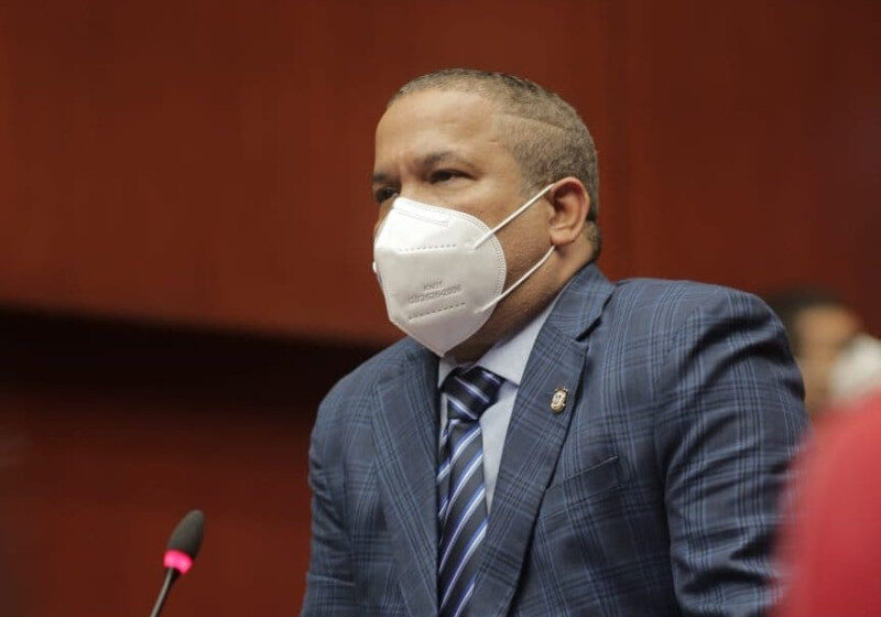  TORITO ACUSA DE ASQUEANTES A LOS TRANSFUGAS. Héctor Acosta «El Torito»: “Ser tránsfuga es lo más asqueante que puede tener un político”