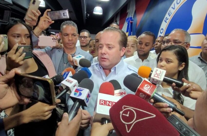  PALIZA SERÁ DIRECTOR DE CAMPAÑA DE ABINADER. Paliza: “vamos a esperar que el presidente de manera formal presente su equipo de campaña”