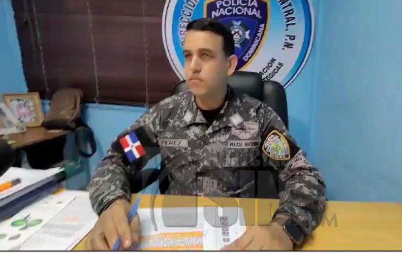  POLICIA DA,PABAJO ATRACADOR DE JOYERIA EN SANTIAGO